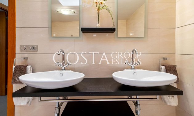 Herverkoop - Villa -
Rojales - Rojales Centro