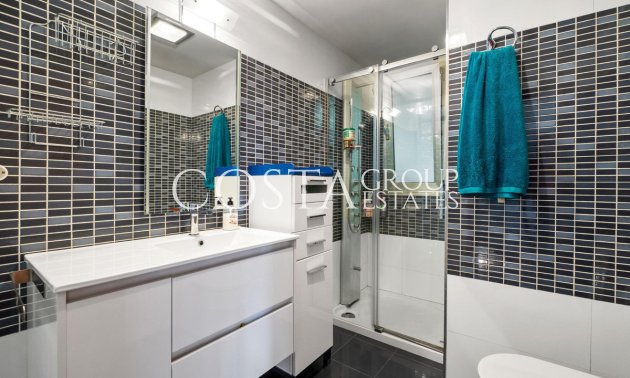 Herverkoop - Villa -
Rojales - Rojales Centro