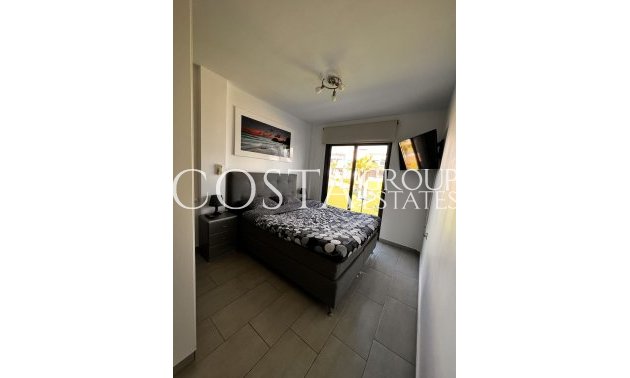 Odsprzedaż - Apartments -
Orihuela - Punta Prima