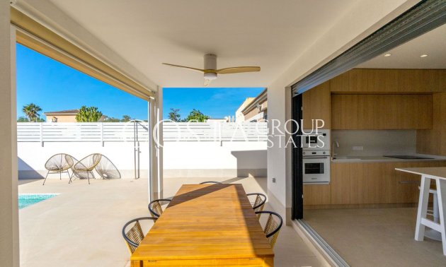 Herverkoop - Villa -
Torrevieja - Torrevieja Centro