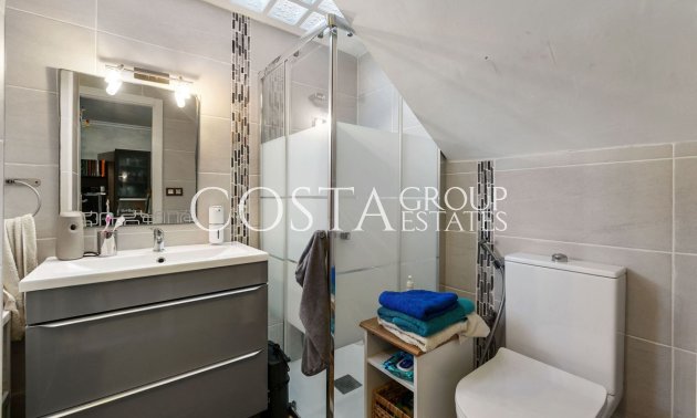 Wiederverkauf - House -
Torrevieja - Torrevieja Centro