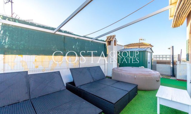 Wiederverkauf - House -
Torrevieja - Torrevieja Centro