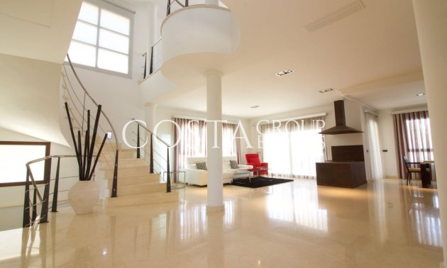 Herverkoop - Villa -
Orihuela - Orihuela Costa