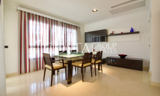 Herverkoop - Villa -
Orihuela - Orihuela Costa