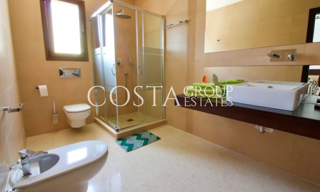 Herverkoop - Villa -
Orihuela - Orihuela Costa