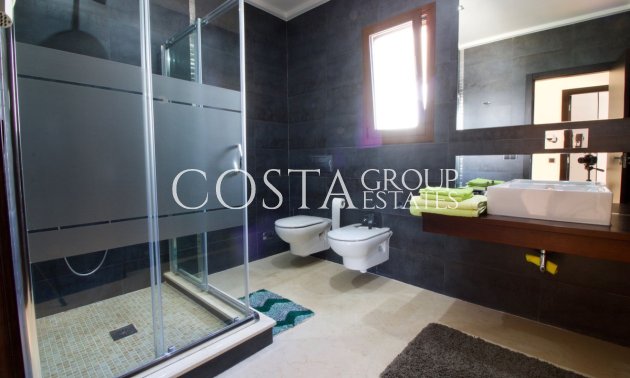 Herverkoop - Villa -
Orihuela - Orihuela Costa