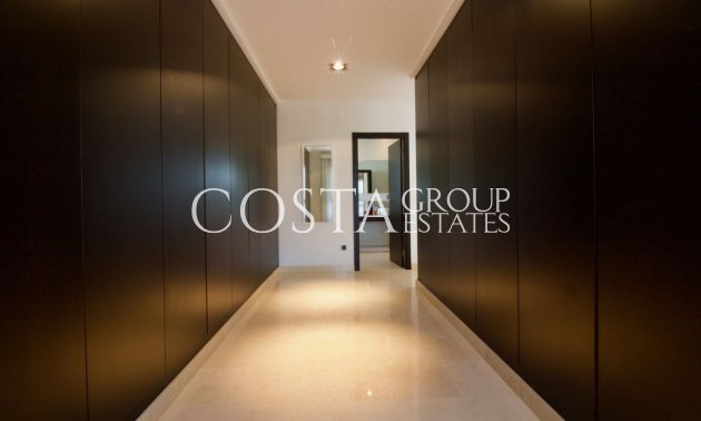 Herverkoop - Villa -
Orihuela - Orihuela Costa