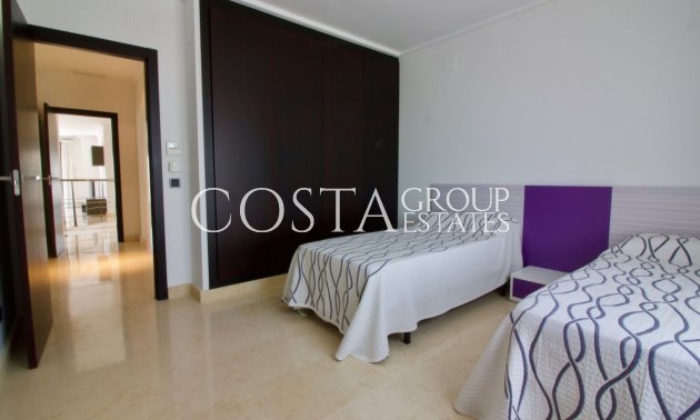 Herverkoop - Villa -
Orihuela - Orihuela Costa