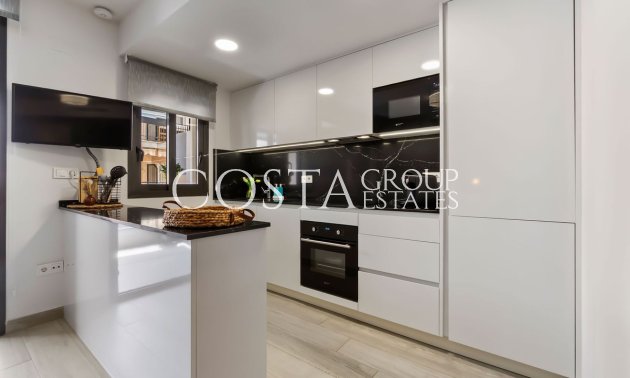 Herverkoop - Apartments -
Torrevieja - Torrevieja Centro