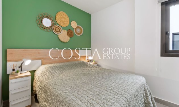 Herverkoop - Apartments -
Torrevieja - Torrevieja Centro