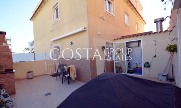 Herverkoop - Villa -
Guardamar del Segura - Guardamar del Segura Centro