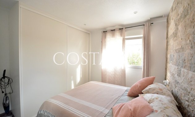 Herverkoop - Villa -
Guardamar del Segura - Guardamar del Segura Centro