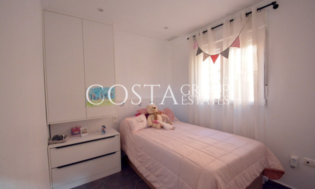 Herverkoop - Villa -
Guardamar del Segura - Guardamar del Segura Centro