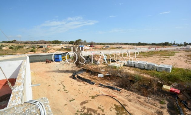 Odsprzedaż - Willa -
Guardamar del Segura - Guardamar del Segura Centro