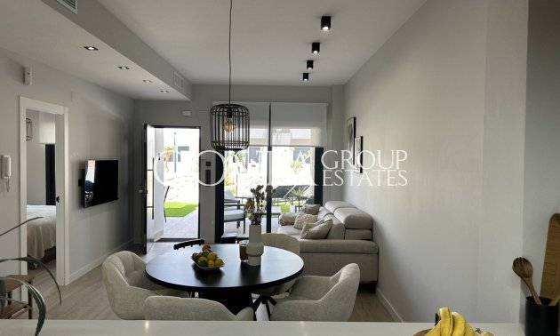 Resale - Apartments -
Orihuela - Punta Prima