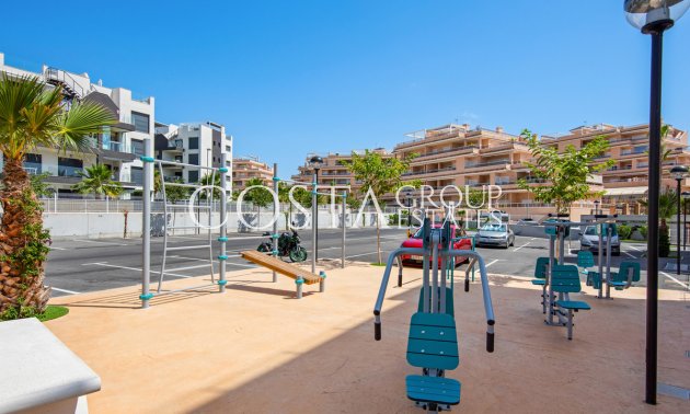 Resale - Apartments -
Orihuela - Villamartin