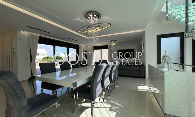 Revente - Villa -
San Miguel de Salinas - San Miguel de Salinas Centro