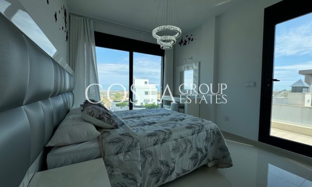 Revente - Villa -
San Miguel de Salinas - San Miguel de Salinas Centro