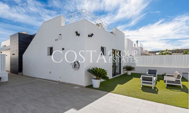 Resale - Villa -
San Miguel de Salinas - San Miguel de Salinas Centro