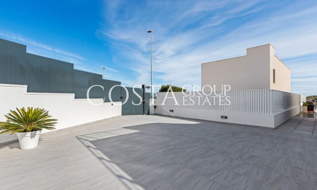 Resale - Villa -
San Miguel de Salinas - San Miguel de Salinas Centro