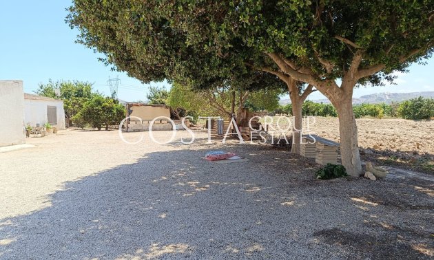 Herverkoop - Villa -
Daya Vieja - Daya Vieja Centro