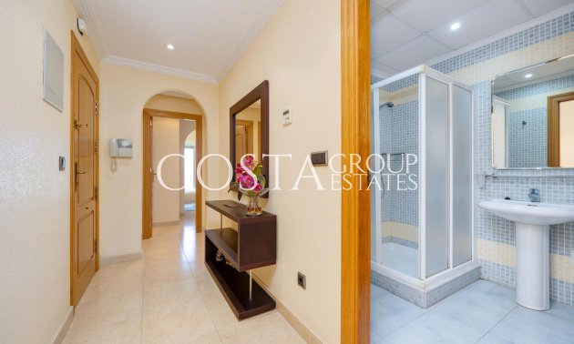 Herverkoop - Apartments -
Torrevieja - Torrevieja Centro