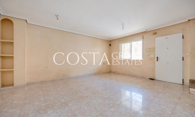 Herverkoop - Huis -
Los Montesinos - Los Montesinos Centro