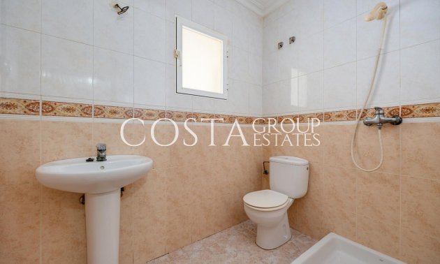 Herverkoop - Huis -
Los Montesinos - Los Montesinos Centro