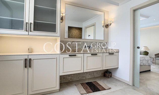 Resale - Villa -
Benitachell - Benitachell Centro