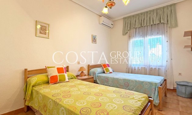 Odsprzedaż - Willa -
Torrevieja - Torrevieja Centro