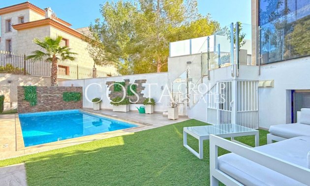 Wiederverkauf - Villa -
Orihuela - Villamartin