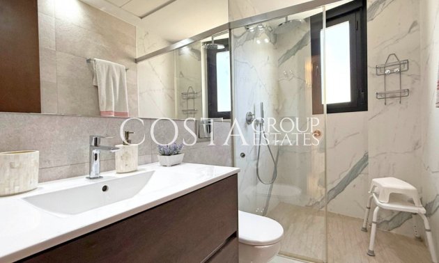 Wiederverkauf - Villa -
Orihuela - Villamartin