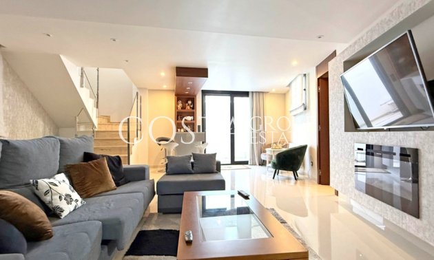 Wiederverkauf - Villa -
Orihuela - Villamartin