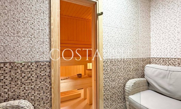 Wiederverkauf - Villa -
Orihuela - Villamartin