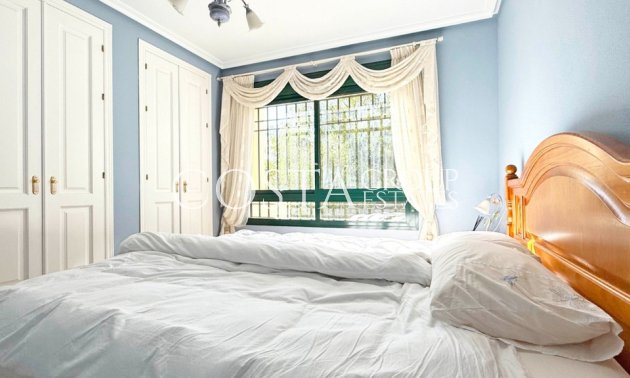 Resale - Apartments -
Orihuela - Lomas De Campoamor