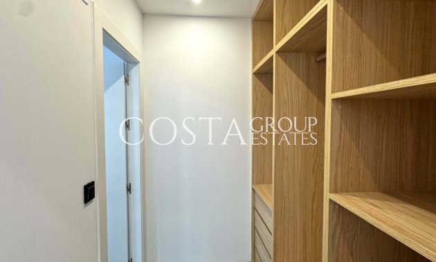 Wiederverkauf - Villa -
Torrevieja - Torrevieja Centro