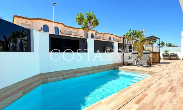 Resale - Villa -
San Pedro del Pinatar - San Pedro del Pinatar Centro