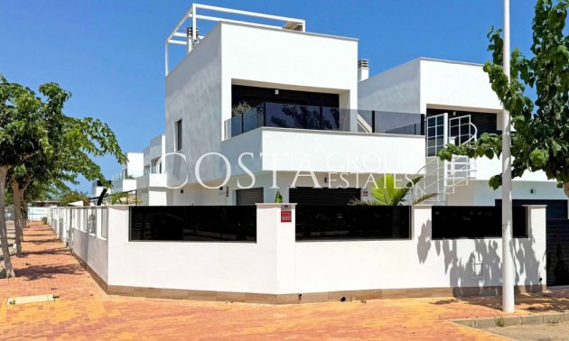Resale - Villa -
San Pedro del Pinatar - San Pedro del Pinatar Centro