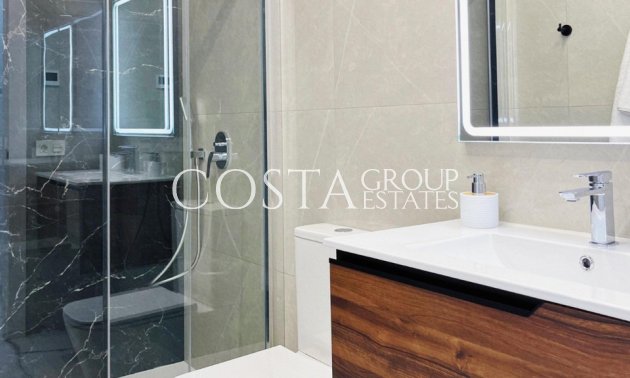 Odsprzedaż - Apartments -
Torrevieja - Playa del Cura