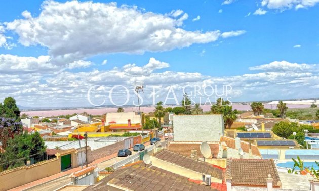 Resale - Villa -
Torrevieja - Torrevieja Centro