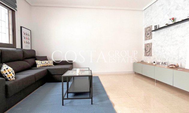 Odsprzedaż - Dom -
San Miguel de Salinas - San Miguel de Salinas Centro