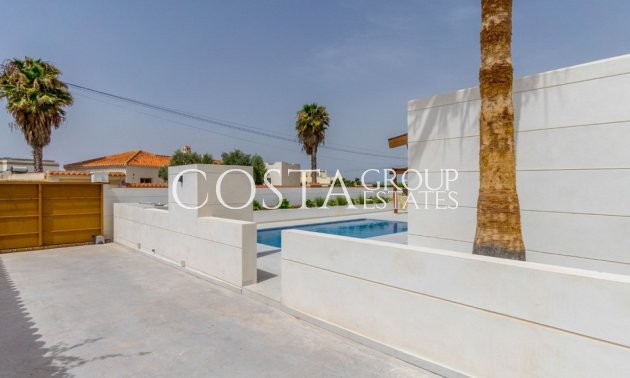 Revente - Villa -
Torrevieja - Torrevieja Centro