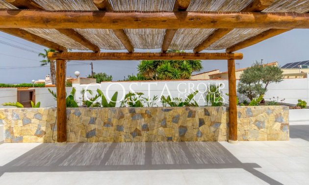 Revente - Villa -
Torrevieja - Torrevieja Centro