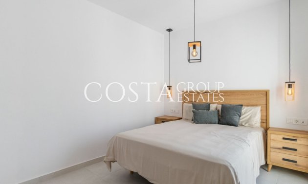 Revente - Villa -
Torrevieja - Torrevieja Centro