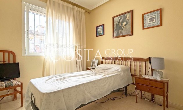 Wiederverkauf - House -
Torrevieja - Torrevieja Centro