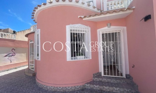 Resale - Villa -
Orihuela - Playa Flamenca
