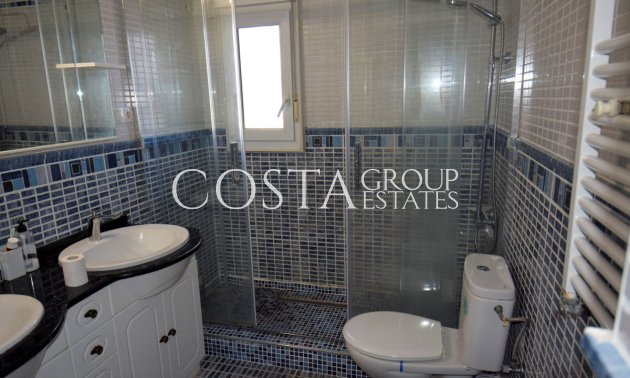 Herverkoop - Villa -
Guardamar del Segura - Guardamar del Segura Centro