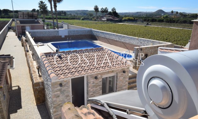 Herverkoop - Villa -
Guardamar del Segura - Guardamar del Segura Centro