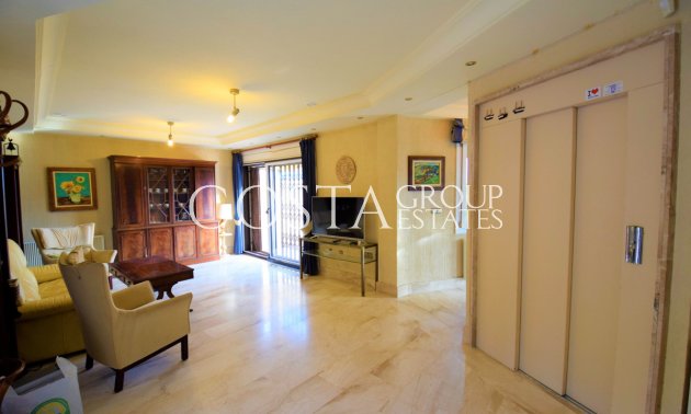 Resale - Villa -
Guardamar del Segura - Guardamar del Segura Centro