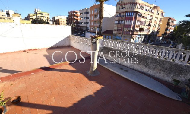 Herverkoop - Villa -
Guardamar del Segura - Guardamar del Segura Centro